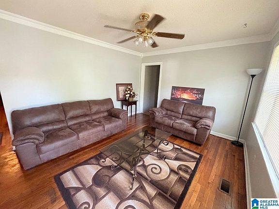 2nd image of 1729 34th St