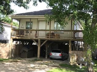 510 Oklahoma Ave, Bacliff, TX 77518