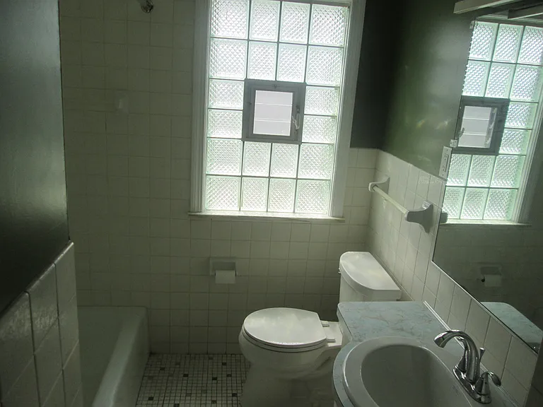 4218 Okalona Rd — Photo 15