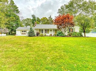 208 Dunning Ave, Webster, NY 14580