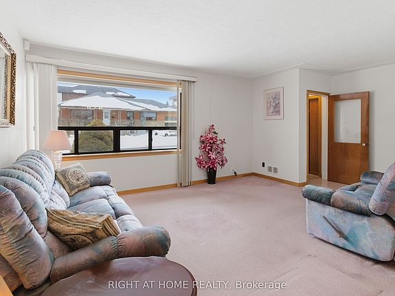 2nd image of 53 Tavistock Rd