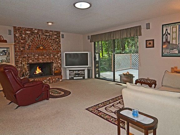 3rd image of 3814 68th Avenue Ct NW
