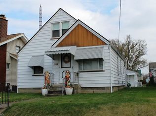 1138 Bellflower Ave SW, Canton, OH 44710