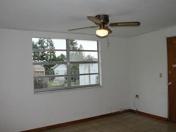 5th image of 4928 Panorama Ave