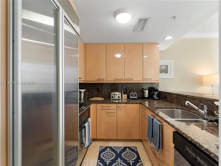 3350 SW 27th Ave #1003 — Photo 7