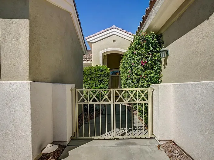 35875 Donny Cir — Photo 3