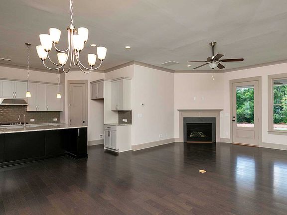 5th image of 359 Riverton Way