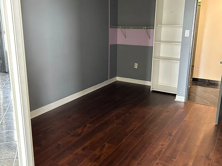 75 Riverside Dr E #705 — Photo 8