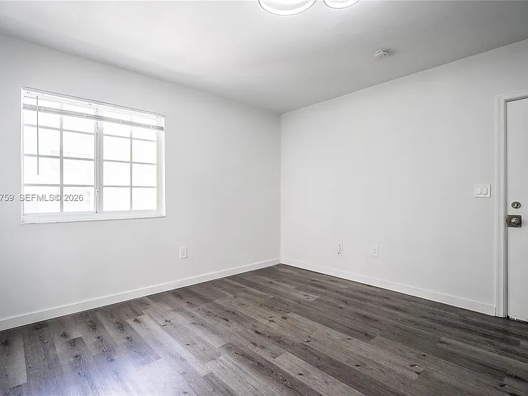 920 Pennsylvania Ave #206 — Photo 5