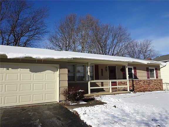 3rd image of 63 Sweet Briar Knl
