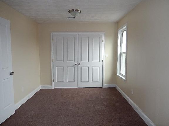 4th image of 6 Douglass St #2
