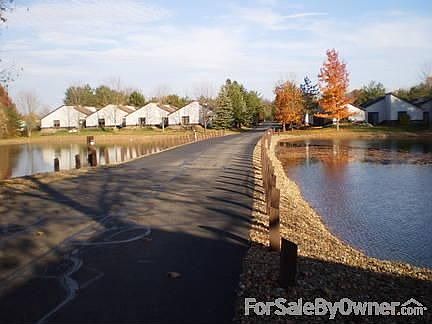 1st image of 59 Pinewood Dr