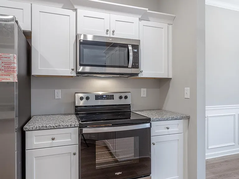 6403 Dharma Loop — Photo 27
