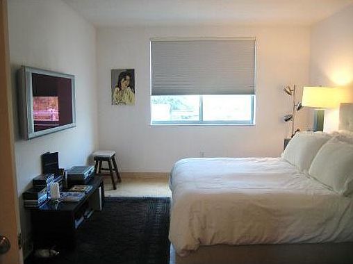 4th image of 110 Washington Ave APT 1317