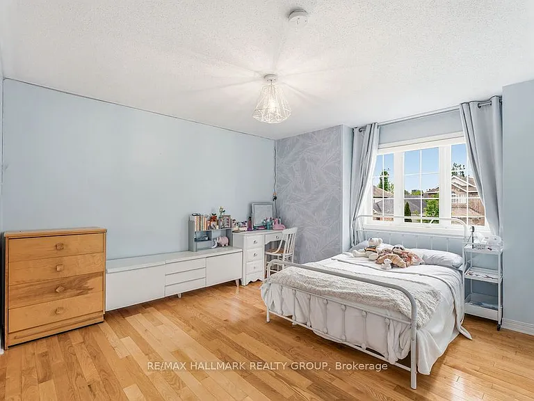 159 Borealis Cres — Photo 25
