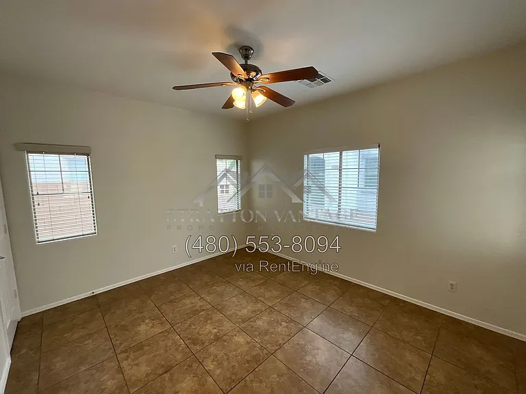 4737 E Olney Ave — Photo 3
