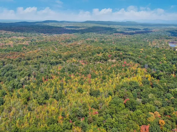 6436 Smith Mountain Rd, Crab Orchard, TN 37723