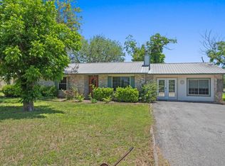 1961 Bolton Rd, Marion, TX 78124