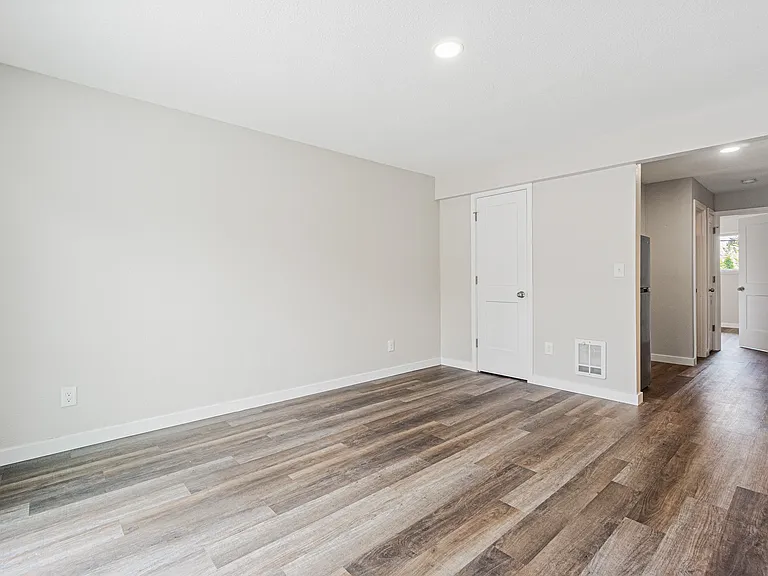 1203 Regents Blvd — Photo 6