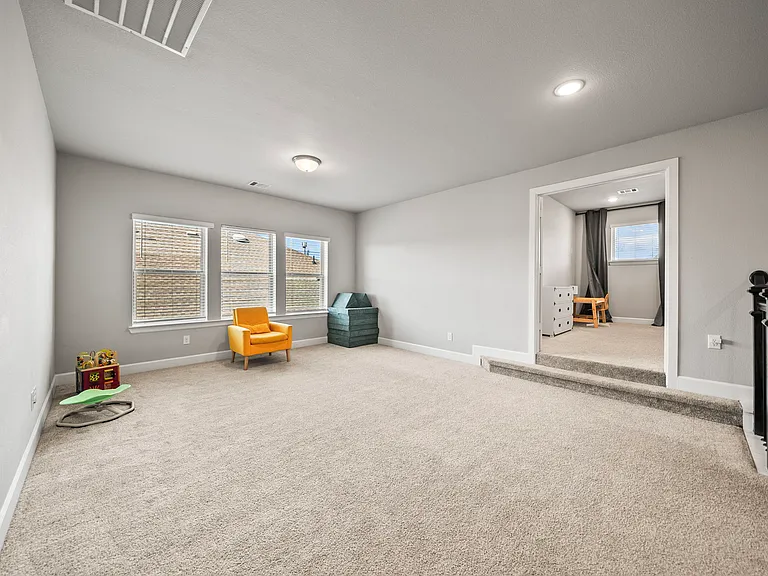 1604 Moss Trail Ct — Photo 15