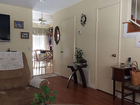 2nd image of 852 W Olive Ave APT C