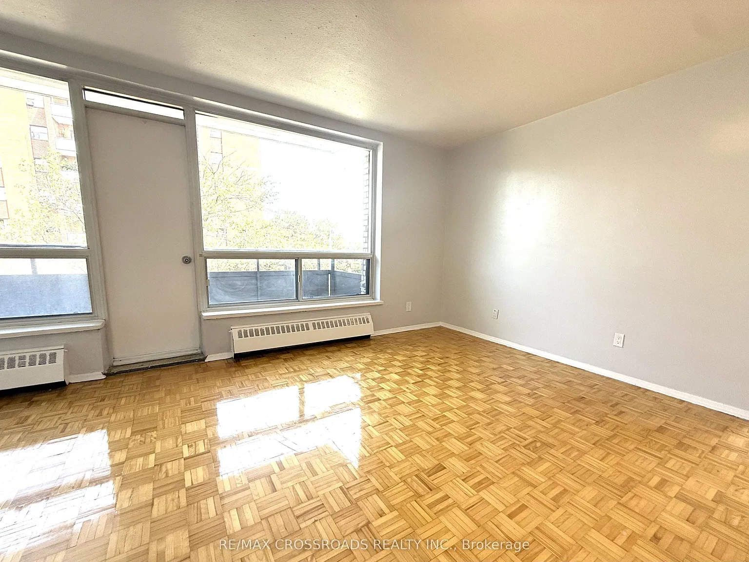 2 bed, $2,195 — Photo 3
