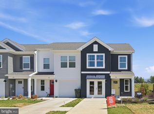 229 Camden Dr, Waynesboro, VA 22980
