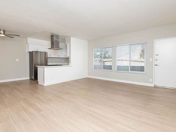 2nd image of 1738 Purdue Ave #13