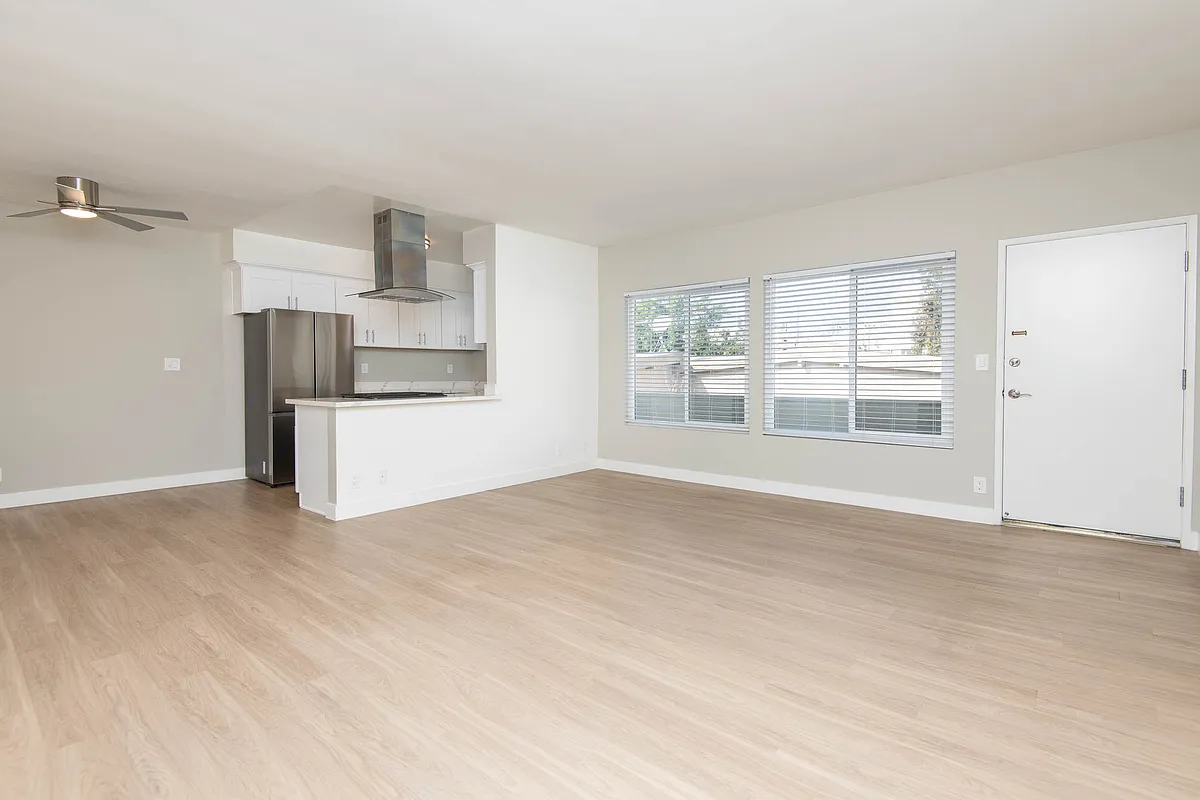 Building Photo - 1738 Purdue Ave #13