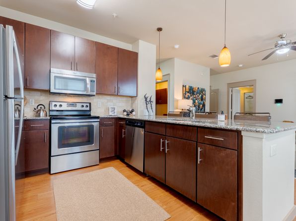 2 Stadium Dr APT 2201