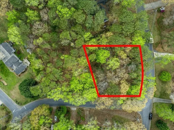 307 Chattahoochee Way #28, Woodstock, GA 30188