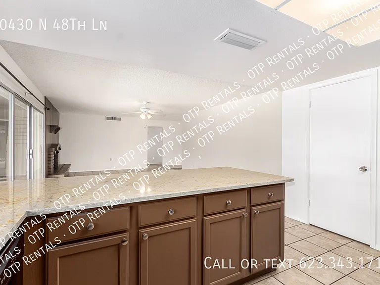 10430 N 48th Ln — Photo 28