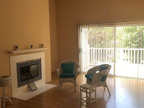 2nd image of 22240 S Vermont Ave Unit 202