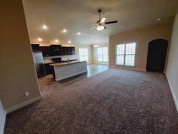 4th image of 816 64th Ave