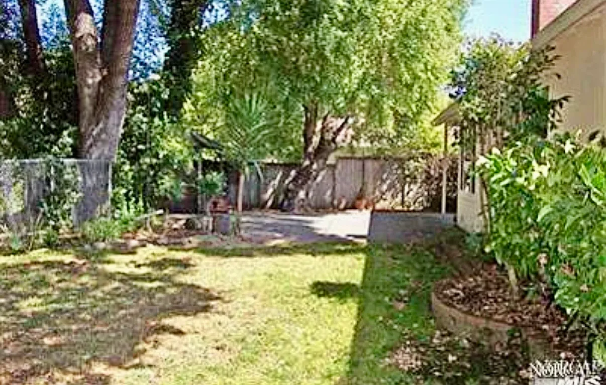 4 bed, 1720 sqft, $4,800 — Photo 4
