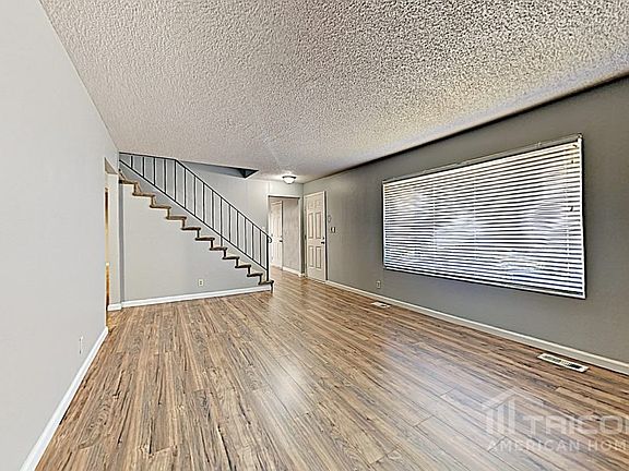 2nd image of 281 Camellia St