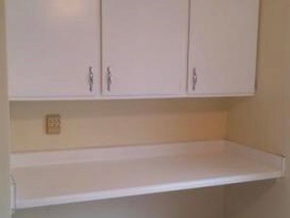 4th image of 105 Circle Dr