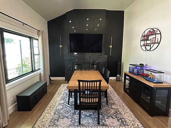 4th image of 3266 Lucerne Street