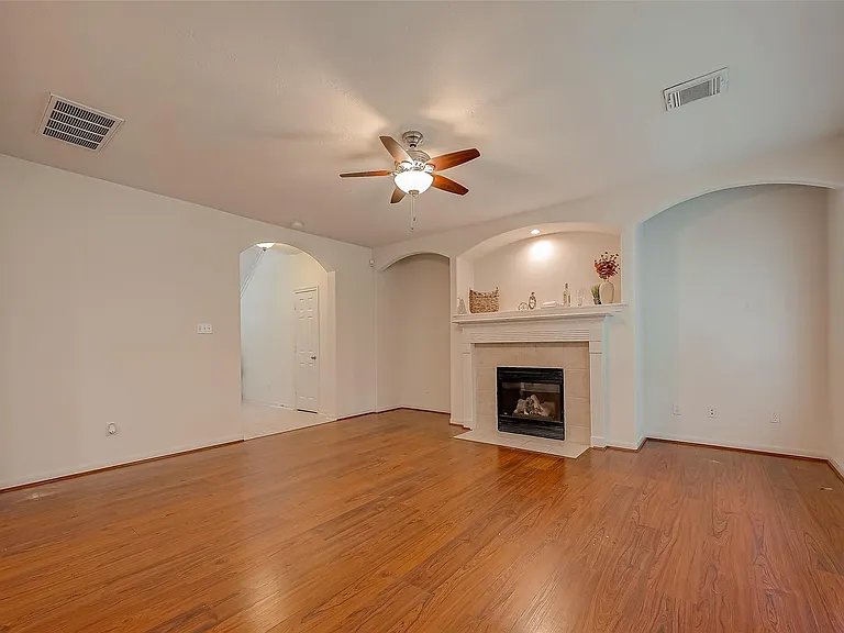 22 Stone Arrow Pl — Photo 14