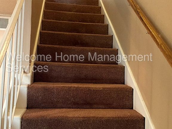 5th image of 2828 Croydon Ct APT 2