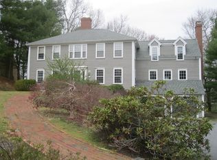 25 Headwaters Ln, Duxbury, MA 02332