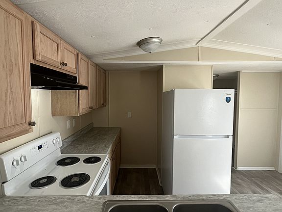 5th image of 4462 Rockie River St