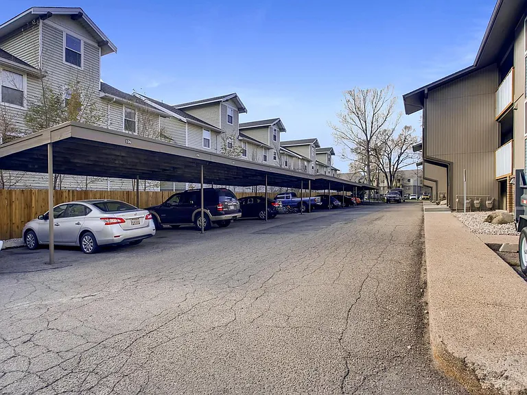 812 City Park Ave #101 — Photo 16