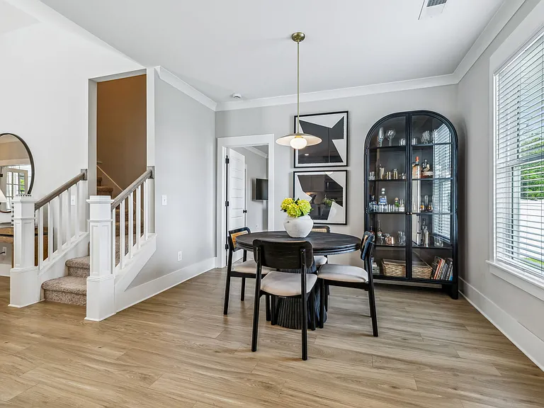 7560 Maggie Dr — Photo 25