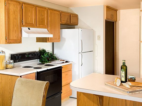 Open Kitchen, well-maintained.