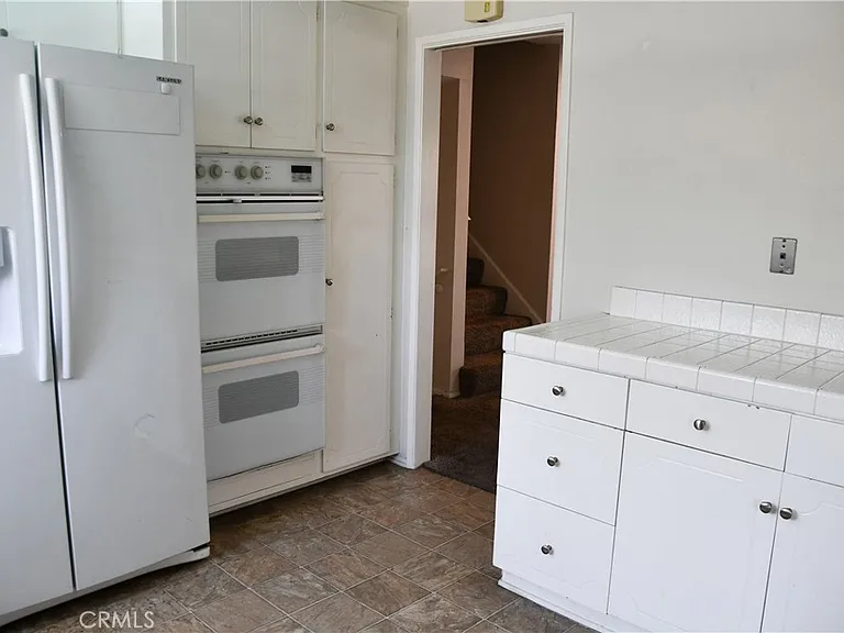522 E Collins Ave — Photo 25