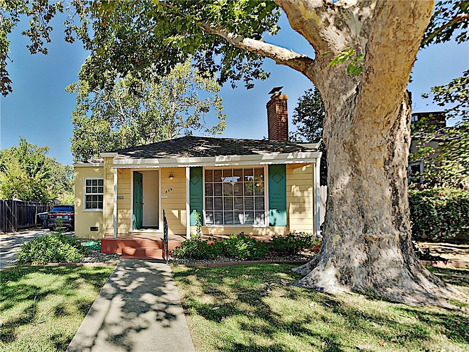 2nd image of 858 55th St