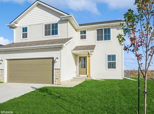1385 Locust St, Waukee, IA 50263