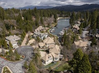27539 Meadow Cove Ct, Lake Arrowhead, CA 92352