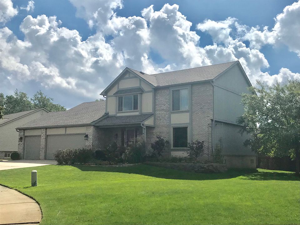 1st image of 3365 Bennington Dr